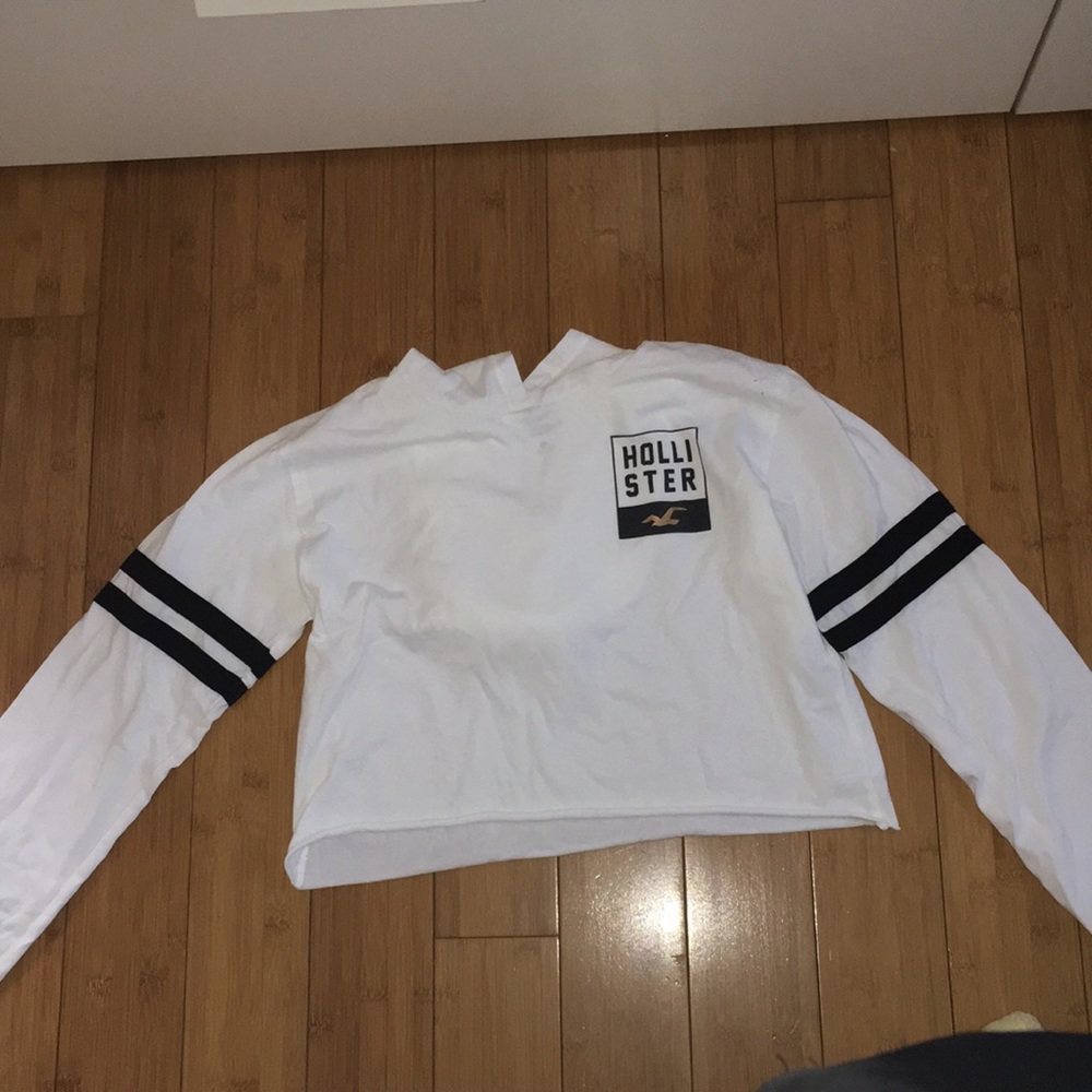 Hollister cropped Long sleeve